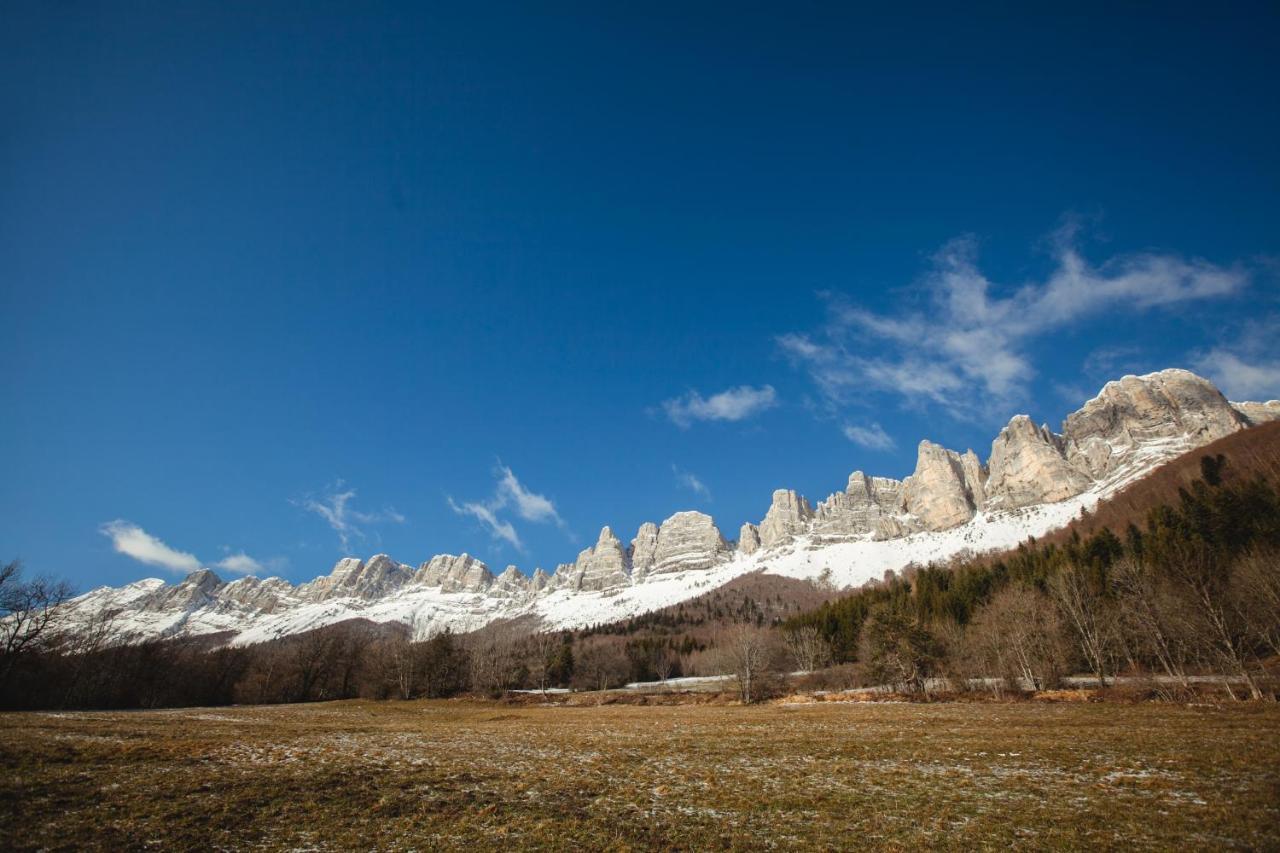 Les Chalets De Pre Clos En Vercors Saint-Andéol エクステリア 写真