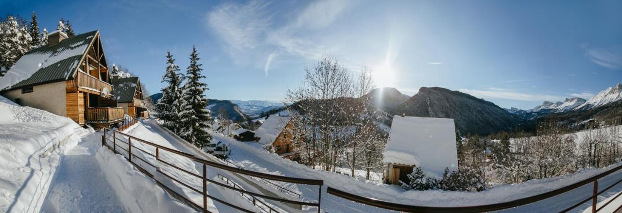 Les Chalets De Pre Clos En Vercors Saint-Andéol エクステリア 写真