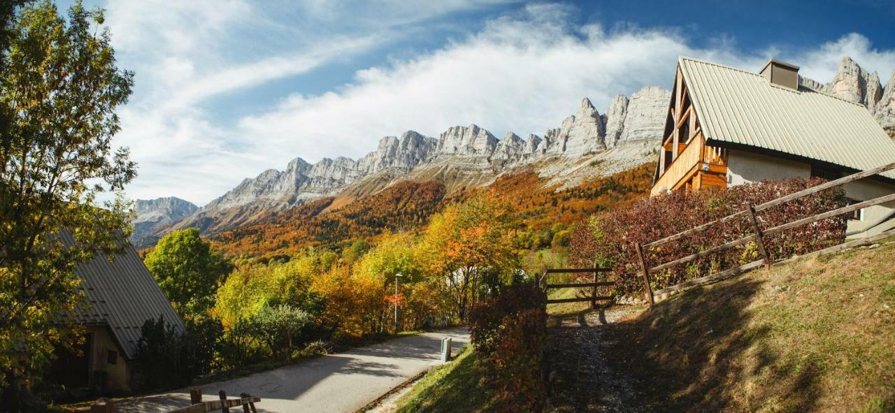 Les Chalets De Pre Clos En Vercors Saint-Andéol エクステリア 写真